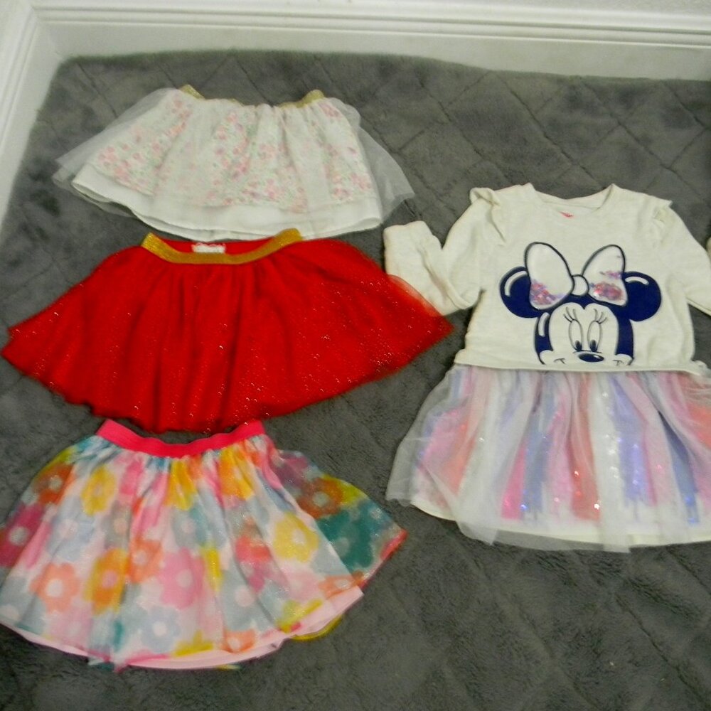 Girl's bundle of 4 tulle tutu shimmery skirts and Dress Size 5